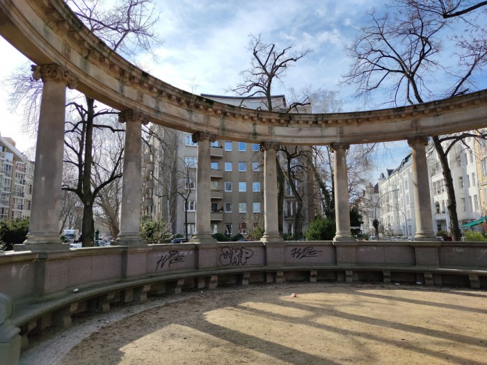 Die mit dem Mi Note 10 aufgenommenen Vergleichsbilder zeigen, ...